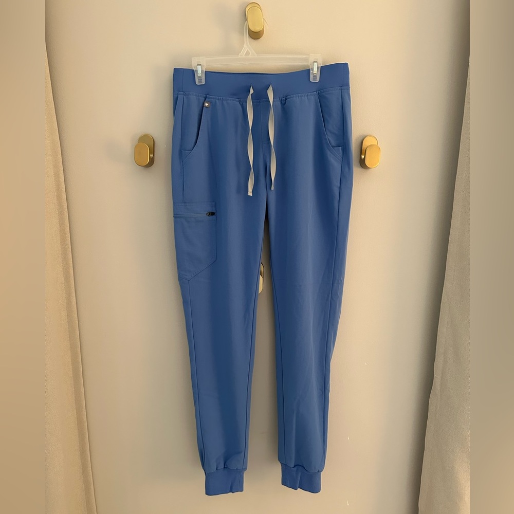 Figs Zamora Jogger Scrub Pants - Ceil Blue - Size Medium/Tall